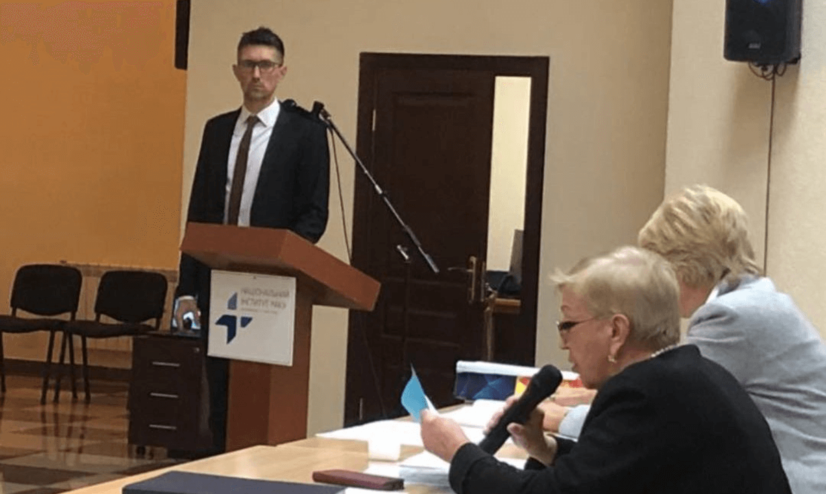 Відтепер доктор медичних наук! Дисертація про рак сечового міхура